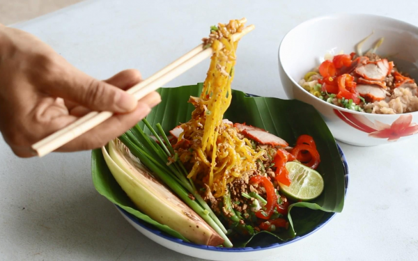 รสชาติแห่งตำนาน! หมี่อากง จังหวัดพิจิตร บะหมี่เส้นทำเองสูตรเก่าแก่กว่า 80 ปี